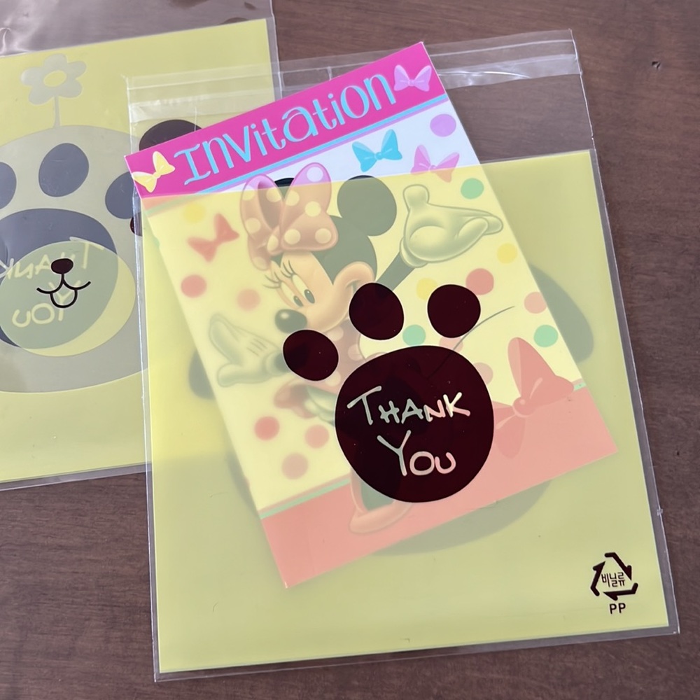 2/25$ 25 pcs Big Thank You Clear Bags 5.5"x5.5" Inches